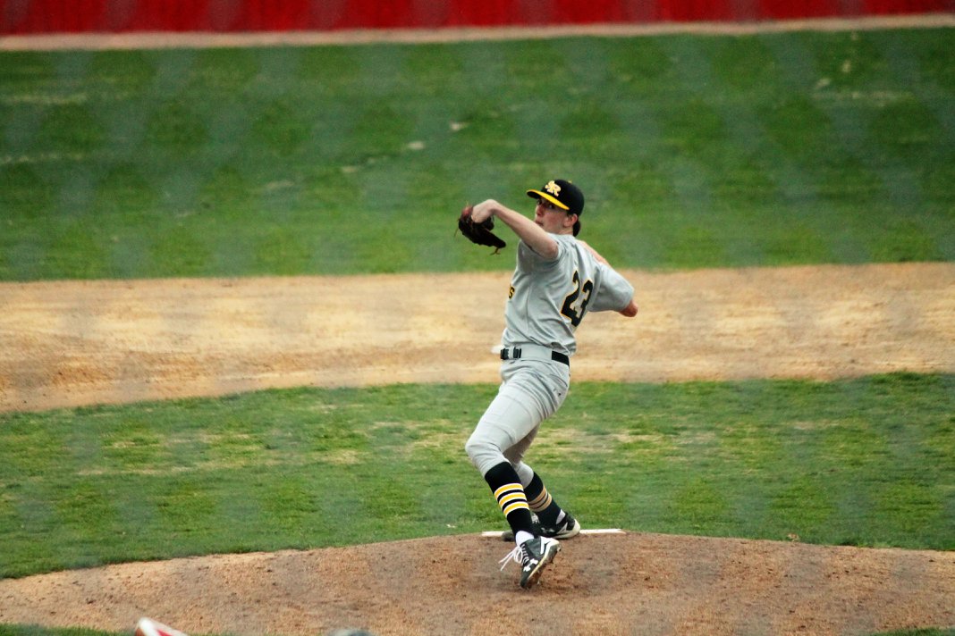Raiders win series at North Central