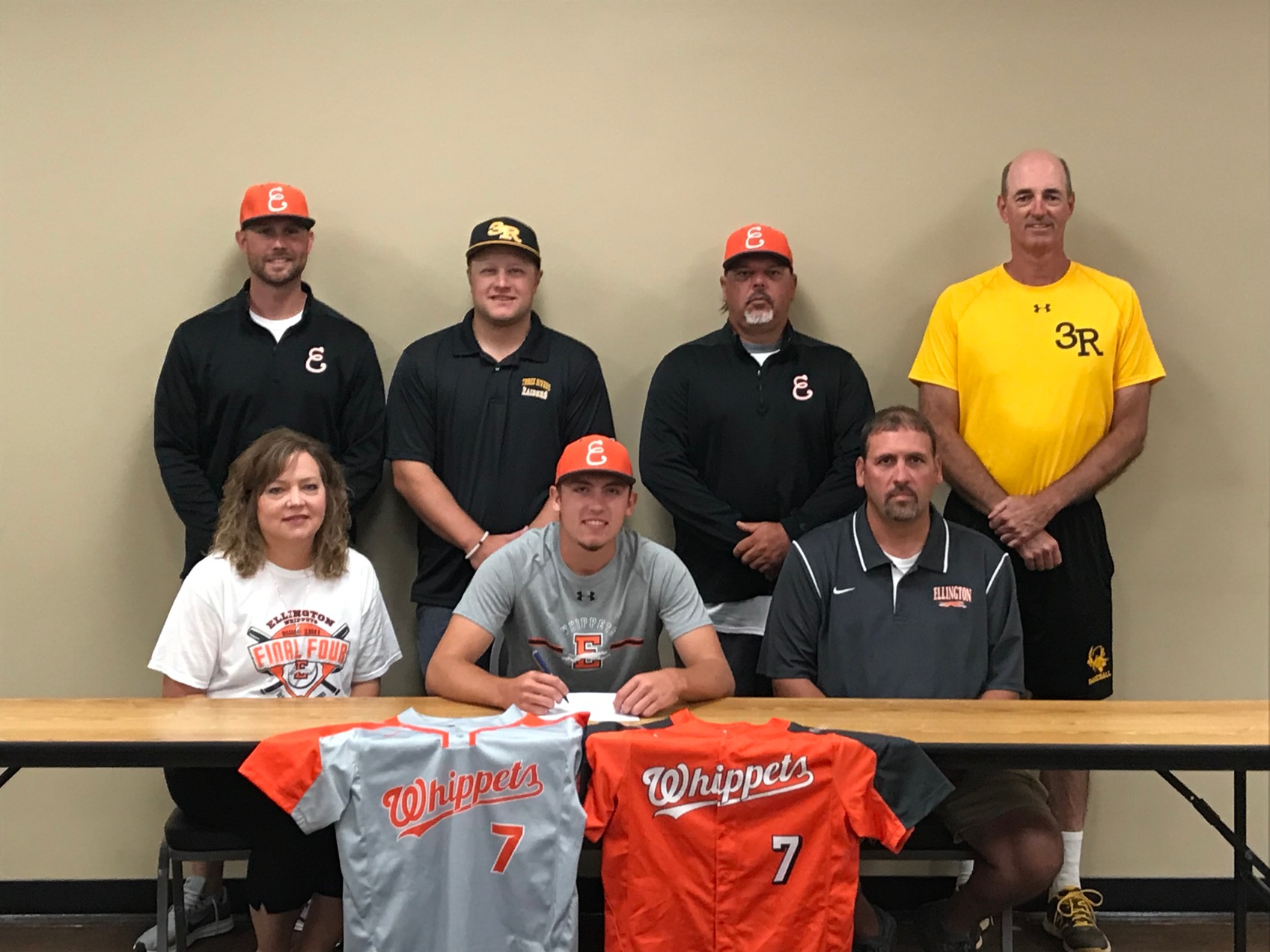 Ellington's Cameron Brewer signs with Raiders baseball