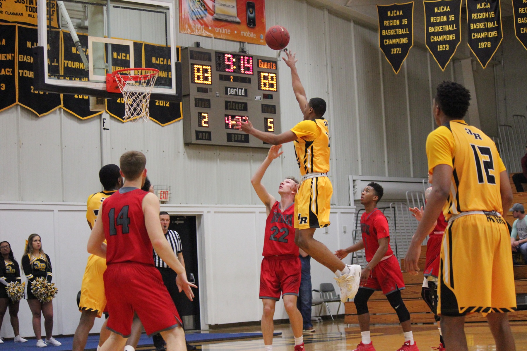 Raiders get Jefferson back, sink 3-pointers in win