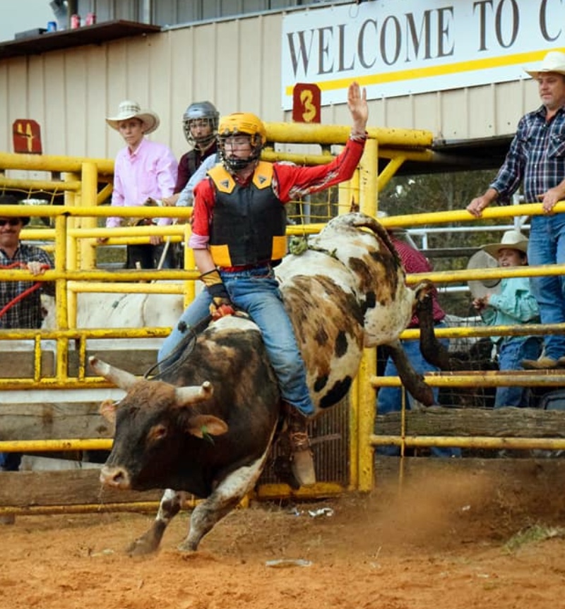 Three Rivers' Sellers takes 2nd in bull riding at home rodeo