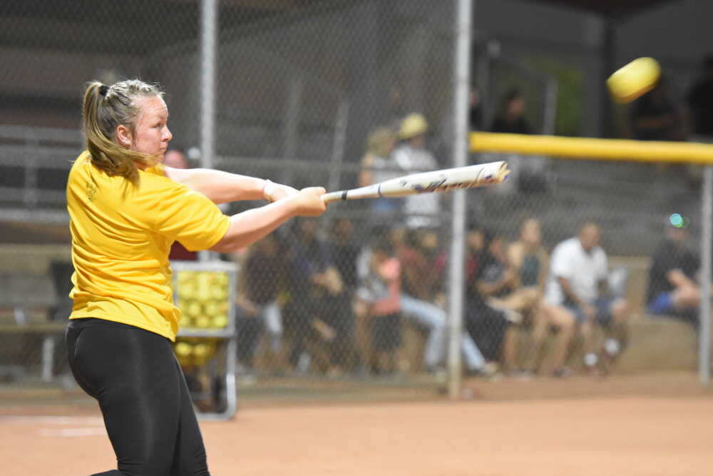 Zoe Bisby wins NJCAA Home Run Derby