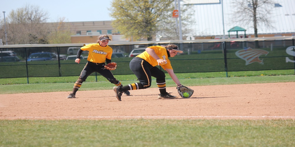 Lady Raiders sweep St. Charles in softball tripleheader