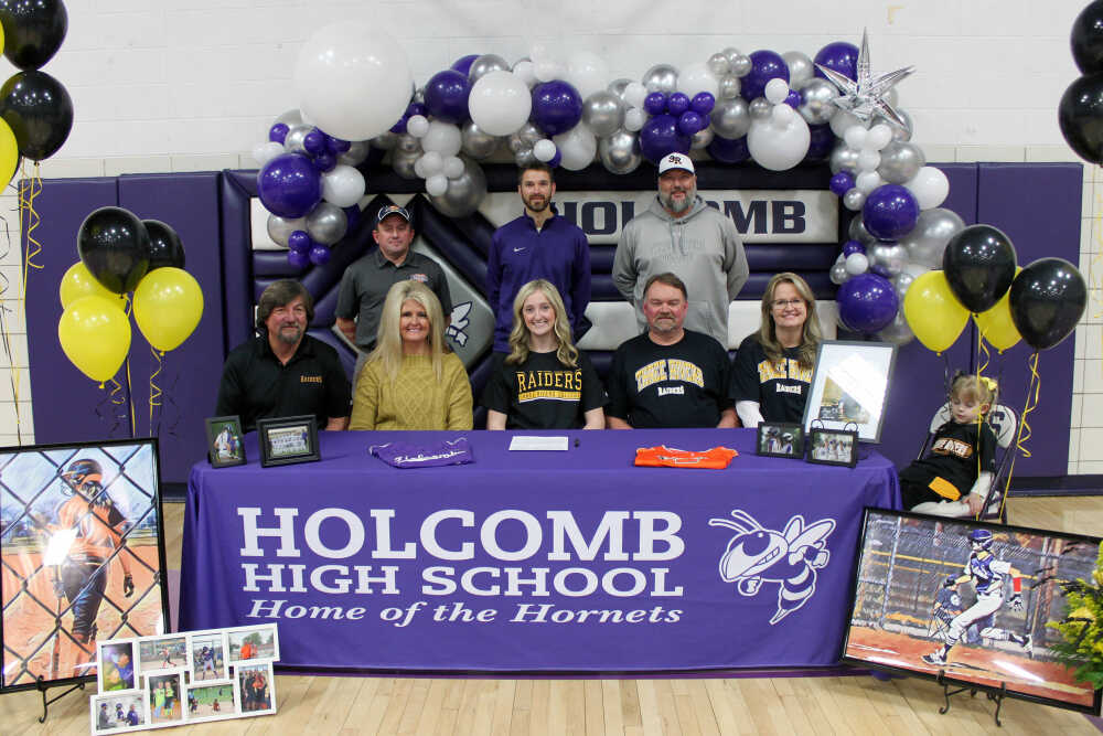 Holcomb senior Bailey Cupples signs to play softball at Three Rivers
