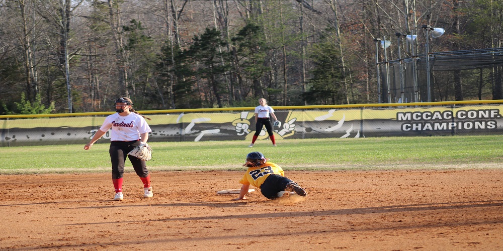 Lady Raiders softball sweeps Mineral Area