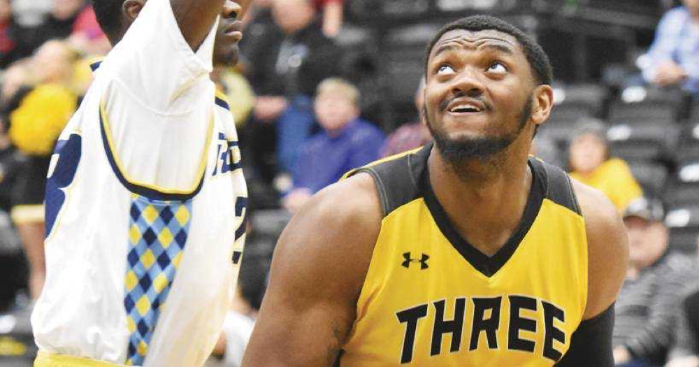 Lydell Geffrard signs with Troy