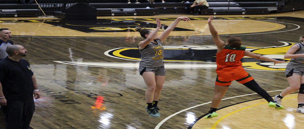 Lady Raiders hold off Nighthawks in OT Finish